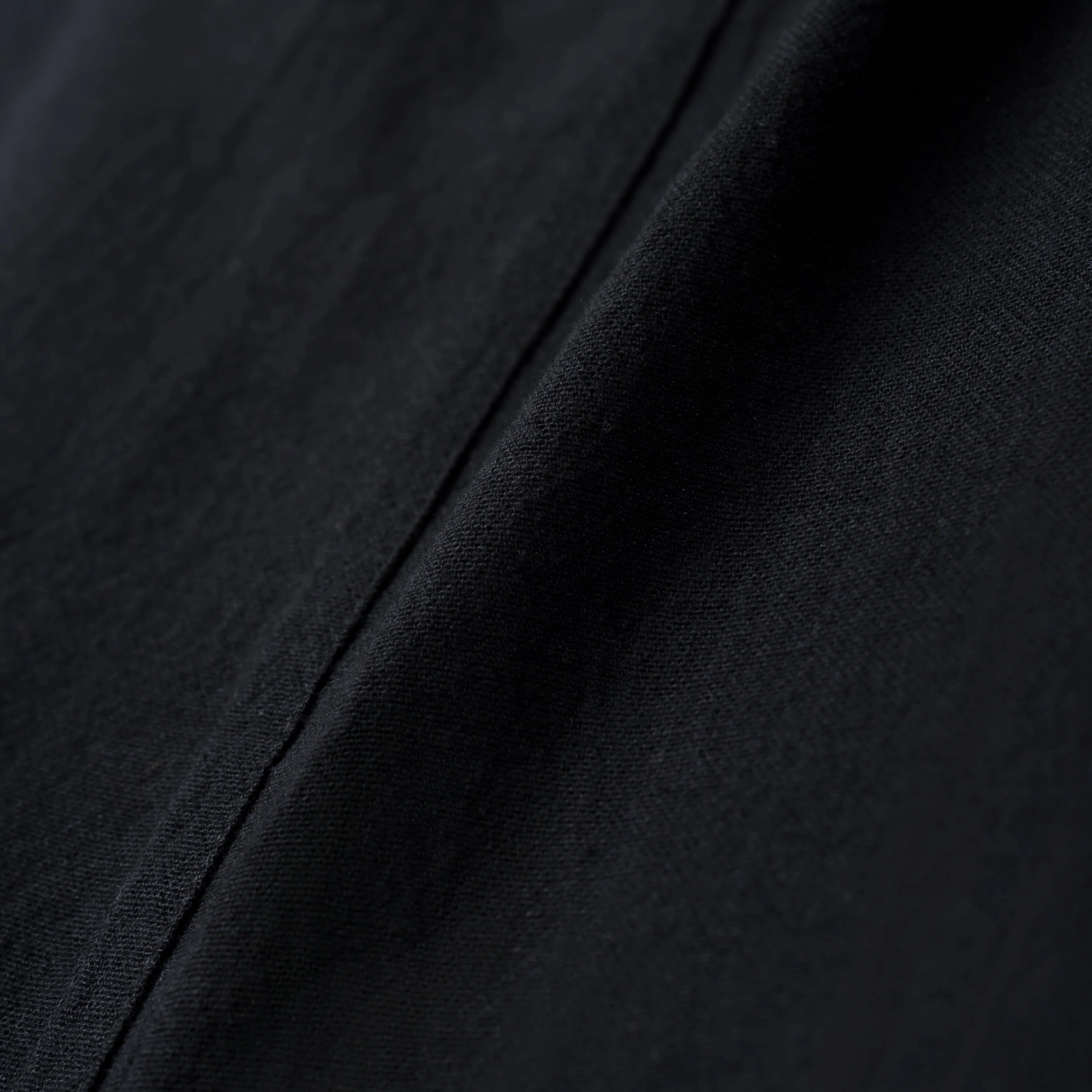 Yaraa Linen T-shirt - Black - Image 3
