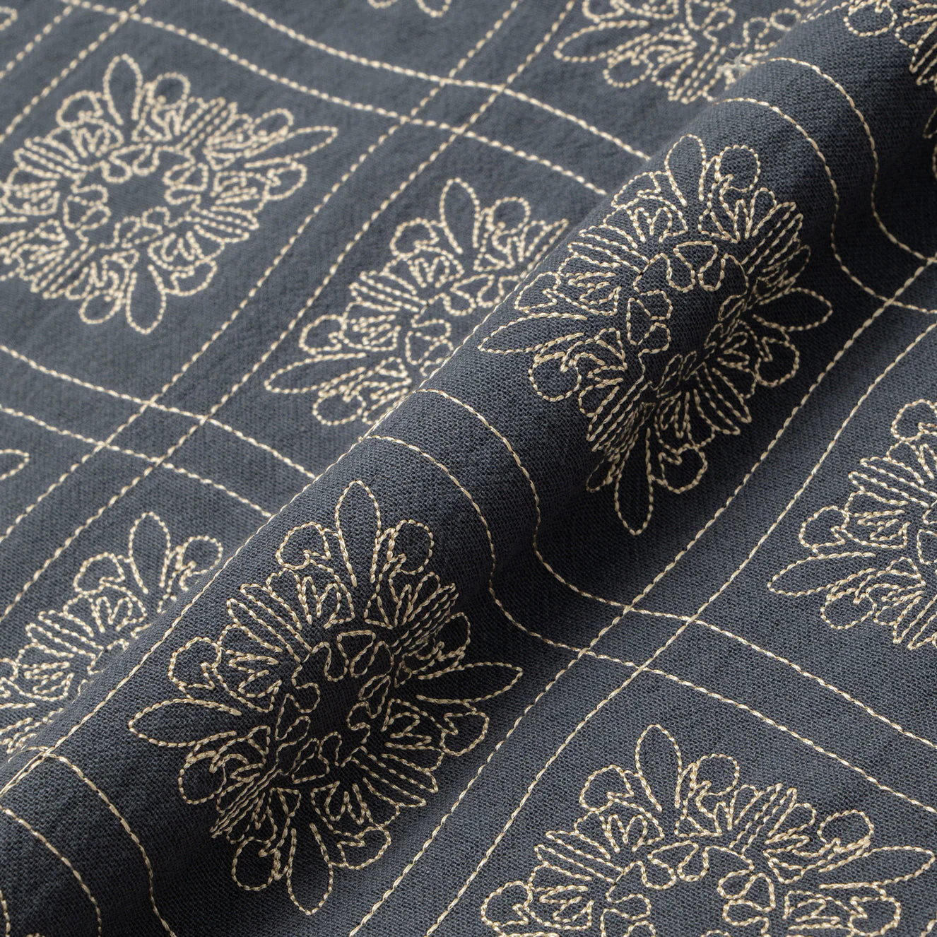 Kameel Long Sleeve Linen Shirt - Navy - Image 3